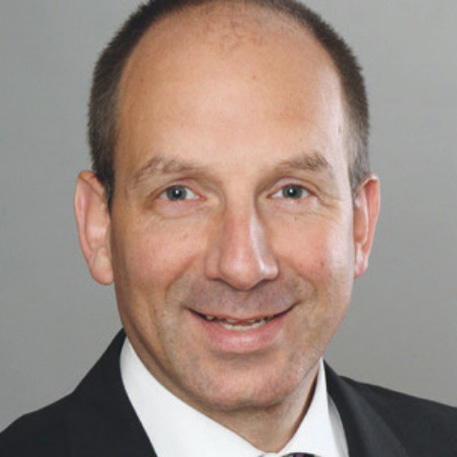 Dr. Florian Treptow